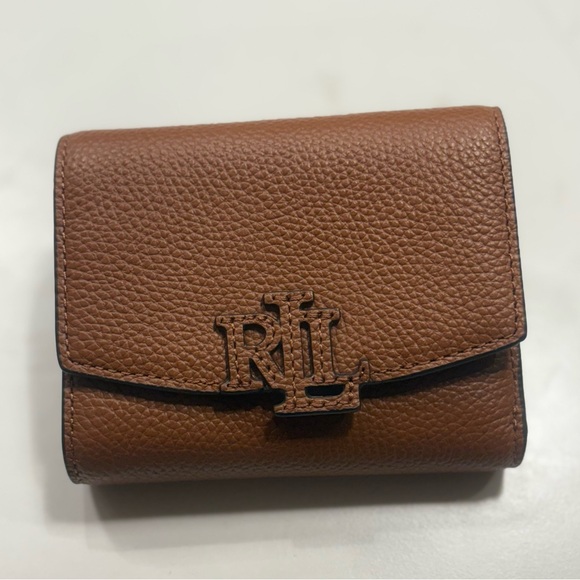 Brand New Ralph Lauren Pebbled Small Cameryn Flap Wallef - Picture 1 of 9